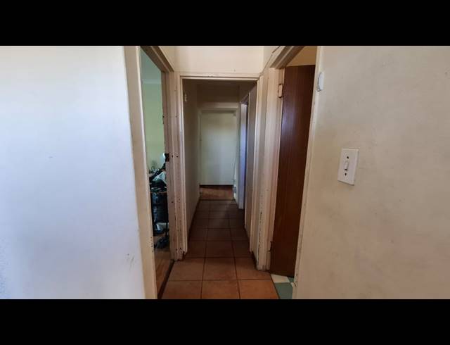 3 BEDROOM FREEHOLD FOR SALE IN STRANDFONTEIN
